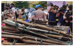 Polisi Imbau Warga Sumsel Serahkan Senjata Api Ilegal atau Kecepek <