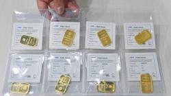 Perang Rusia-Ukraina Bawa Berkah bagi Kolektor Emas Antam di Malang<