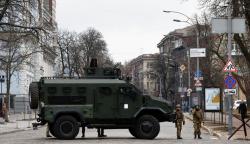 Ukraina Tembak Jatuh Pesawat Militer Rusia di Langit Kiev, Timpa Gedung Apartemen 9 Lantai<