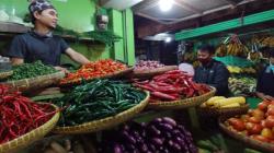 Duh! Harga Cabai Makin Pedas, Tembus Rp100.000 per Kg