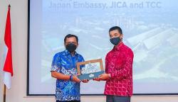 Kedubes Jepang Kunjungi Fasilitas Pengolahan Limbah Menjadi Bahan Bakar Alternatif di SBI Pabrik Narogong