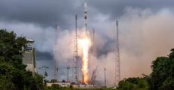 Kena Sanksi, Rusia Hentikan Peluncuran Roket Soyuz dari Spaceport Eropa