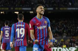 Aubameyang Selangkah Lagi ke Chelsea, Barcelona Dapatkan Marcos Alonso