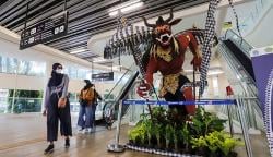 Penampakan Ogoh-Ogoh Setinggi 3 Meter di Halte CSW ASEAN