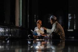 Keutamaan Membaca Surat Yasin pada Malam Nisfu Syaban Lengkap