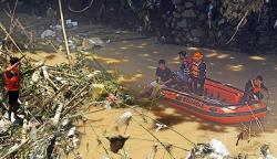2 Korban Banjir Hanyut Terus Dicari hingga Tumpukan Sampah Sungai Cibanten