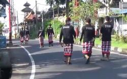 Apa Perbedaan Sanksi Kebiasaan dan Adat Istiadat? Berikut Ini Penjelasannya