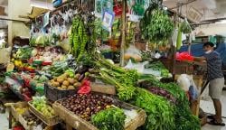 Jelang Imlek, Harga Kebutuhan Pokok di Kapuas Hulu Stabil<