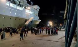 Pelabuhan Kota Sorong Sempat Dikepung, Penumpang KM Labobar Tertahan 3 Jam