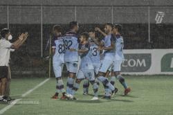 Hasil Borneo Vs Persela: Dilibas Pesut Etam, Laskar Joko Tingkir Terbenam di Zona Degradasi