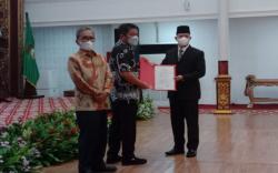 Edward Pamit, Herman Deru Tunjuk Teddy Meilwansyah Jadi Plh Bupati OKU