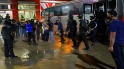 Diangkut Bus, 9 Napi Lapas Palembang Dipindahkan ke Lampung Selatan<