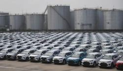 Neraca Perdagangan Indonesia Surplus 3,83 Miliar Dolar AS