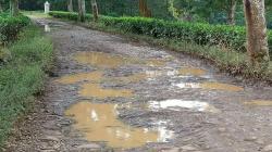 Jalan Pangheotan-Cipada KBB Rusak Parah, PUTRL Segera Diperbaiki Tahun Ini<