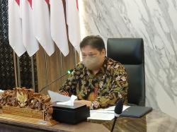 Minyak Goreng Curah Subsidi Dipasok Khusus di Pasar Tradisional, Menko Airlangga: Tersedia 200.000 Ton per Bulan <