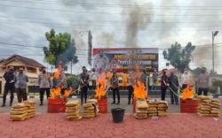 Polres Muba Musnahkan 104 Kg Ganja dan 1,6 Kg Sabu Tangkapan Awal Tahun<