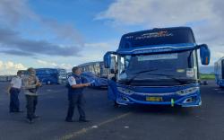 Pengguna Bus Gratis dari Mataram Menuju Sirkuit Mandalika Mulai Ramai