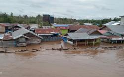 DAS Kapuas Meluap, Desa Bukit Batu Terkena Banjir 1 Meter