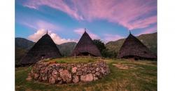 Petualangan Antimainstream ke Desa Wae Rebo, Surga di Atas Awan yang Menawan