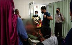  Teman yang Berbuat Iseng, Bocah Ini Babak Belur Dihajar Bos Rumah Makan 