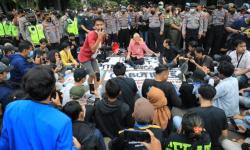 Cara Ganjar Hadapi Pendemo Wadas Jadi Sorotan, Akademisi Kampus Bilang Begini