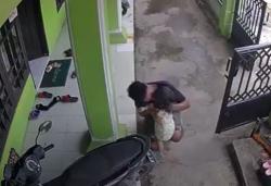 Pengakuan Pria Terekam CCTV Cabuli Balita Perempuan, Dengar Bisikan Gaib