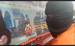 Mudah Tersinggung karena Kondisi Ekonomi, Pria Ini Bacok Warga hingga Tewas di Tempat