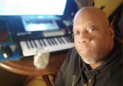 Kabar Duka! Penyanyi Keith Martin Meninggal Dunia