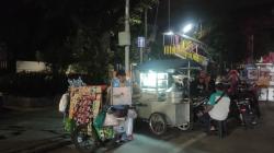 Pemasukan Berkurang sejak Direlokasi, PKL Masjid Istiqlal: Kami Butuh Makan