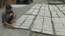 Minyak Goreng Curah Langka, Perajin Kerupuk di Jepara Terancam Gulung Tikar 