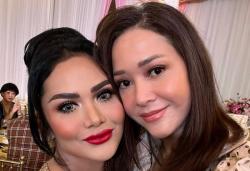 Maia Estianty Sebut Krisdayanti Super Royal: Sering Dapat Harta Karun Baju Bekas