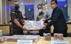 Mantan Bupati Muara Enim Bayar Uang Pengganti Rp2,3 Miliar<