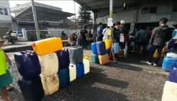 Beli Minyak Goreng Curah di Ciamis, Warga Harus Bawa Kartu NPWP hingga Materai<