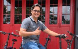 5 Artis yang Pernah Menjadi Pekerja Kantoran, Nomor 4 Pilih Keluar dan Tekuni Profesi Baru Sebagai Instruktur Yoga