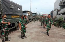 Tiba di Manokwari, Ratusan Pasukan Organik Yonif Tuah Sakti Disebar Amankan 4 Daerah Rawan