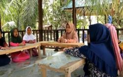 Kisah Inspiratif Mahasiswi Ajarkan Tahfiz Alquran Tanpa Bayaran, Kini Punya 70 Murid