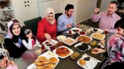 Sunnah Mengakhirkan Sahur, Pakar Gizi Ini Buktikan Kebenaran Hadits Nabi