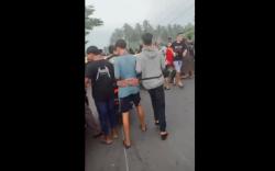 Kecelakaan Maut usai Sahur, Pembalap Liar Tewas Tertabrak Pasutri yang Melintas <