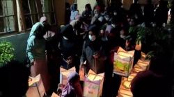 Meriahkan Ramadhan, Anak-anak Sukajadi Bandung Gelar Pawai Lampion Damar Kurung<