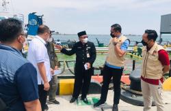 Tim Satgas Pangan Polda Jateng Awasi Distribusi Minyak Goreng Curah di Tanjung Emas