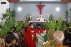 Jemaat Misa Minggu Palma di Gereja Santo Thomas Yogyakarta Masih Dibatasi 