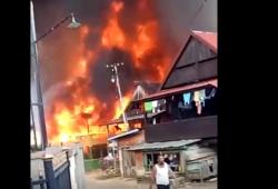 Kebakaran Landa Permukiman Padat di Bone, 14 Rumah Hangus