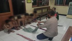 Hendak Perang Sarung, 6 Remaja di Indramayu Diamankan Polisi<