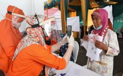 Kemensos Ajak Masyarakat Awasi Penyaluran BLT Minyak Goreng lewat Aplikasi Cek Bansos