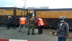 KA Pengangkut Split Anjlok di Pintu Pelintasan Kadungora Garut, Lalin Terhambat<
