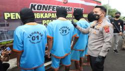 Polisi Tangkap 4 Pembobol Minimarket, Pelaku Beraksi di Cianjur hingga Garut<