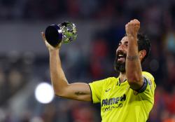 Bikin Robert Lewandowski Mati Kutu, Bek Villarreal Beberkan Resepnya