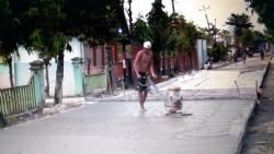 Crazy Rich Asal Grobogan Ini Rogoh Rp2,8 Miliar Bangun Jalan Rusak di Kampungnya