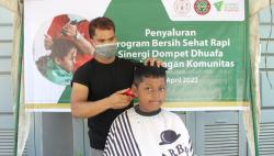 Dompet Dhuafa Waspada Langsungkan Program BeReS Yatim dan Dhuafa