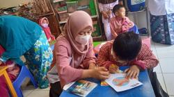 Orang Tua Siswa Apresiasi Bantuan MNC Peduli kepada PAUD Tulip Rancabango Garut<